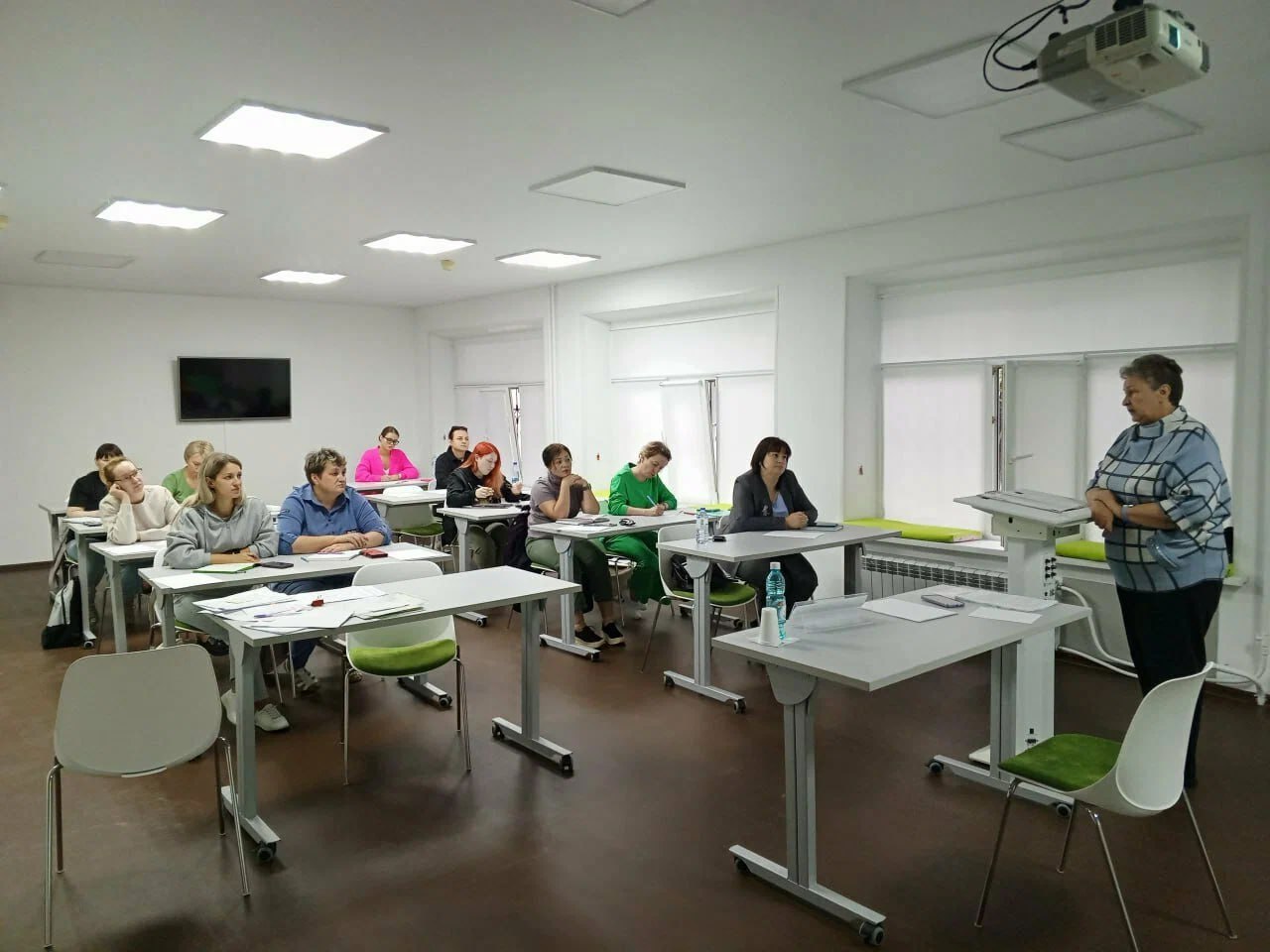 8 Контакты